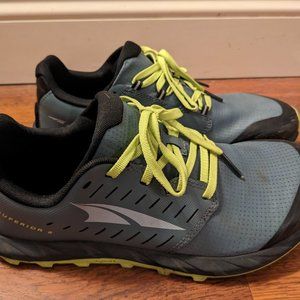 Altra Superior 6 Men's Trail Runner Sz 9.5